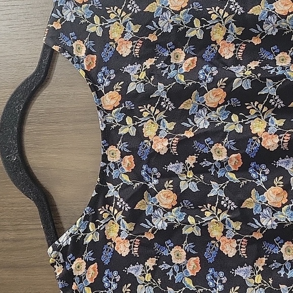 Les Reveries V-Back Silk Crepe De Chine Maxi Dress-Size 6 (See Measurements) - Picture 9 of 17